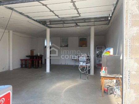 Lager- / Gewerbefläche mit 235 m² in Hallwang zu vermieten – vielseitig nutzbar