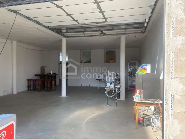 Lager- / Gewerbefläche mit 235 m² in Hallwang zu vermieten – vielseitig nutzbar - Bild