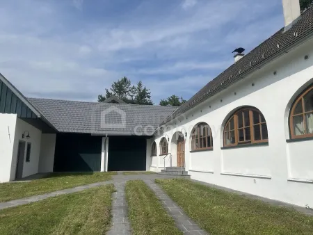 Sooo schön - Charmantes Bauernhaus mit ca. 1 ha Grund in Einzellage