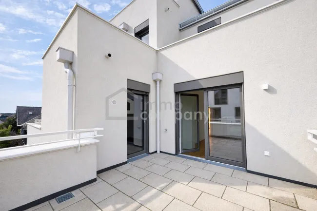 1220 WIEN | MODERNE 2-ZIMMER-NEUBAUWOHNUNG MIT BALKON | RUHIGE LAGE NAHE LOBAU - Bild