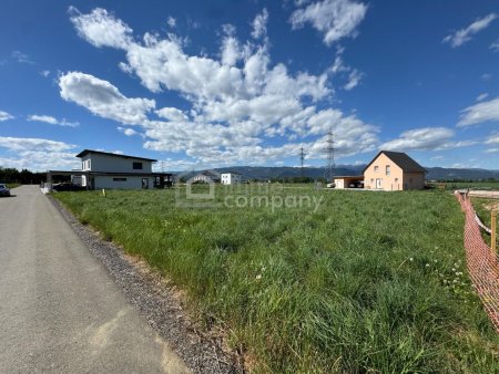 Baugrundstück mit Top-Sonnenlage in Weißkirchen