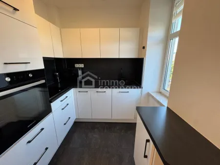 Preis reduziert! Großzügige 123 m² Altbauwohnung mit 34 m² Terrasse & 2 Balkonen
