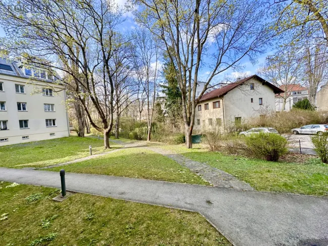 Wohnhaus im Grünen