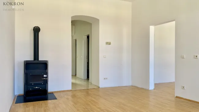 Helle 3-Zimmer-Altbauwohnung mit Lift – Attraktiver Startpreis - Bild