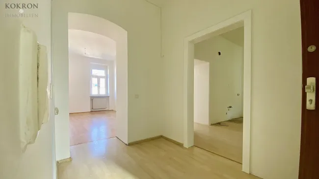 Helle 3-Zimmer-Altbauwohnung mit Lift – Attraktiver Startpreis - Bild