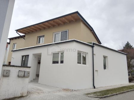 Mehrfamilienhaus mit 3 Wohneinheiten