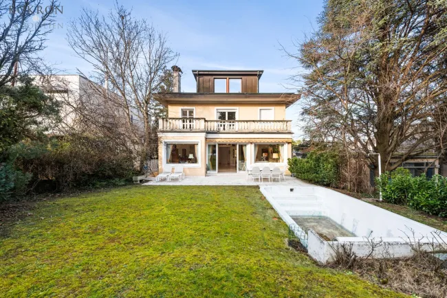 Haus Außenansicht