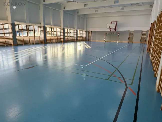 Sporthalle