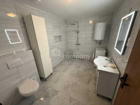 Helle 2-Zimmer-Wohnung mit großer Terrasse – ruhige Lage in Hainburg