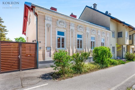 Das Haus straßenseitig