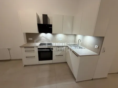 ALTBAU in Hofruhelage! 3-Zimmer-Wohnung in 1050 Wien – Vollsaniert, zentral und stilvoll! ANLEGER!