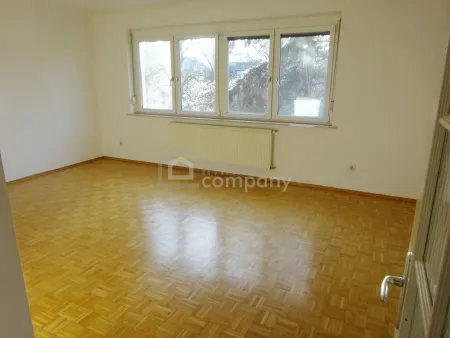 Helle 3-Zimmer-Wohnung mit großer Terrasse in Langenzersdorf! Miete 1490.- inkl. WW& HZ!!!