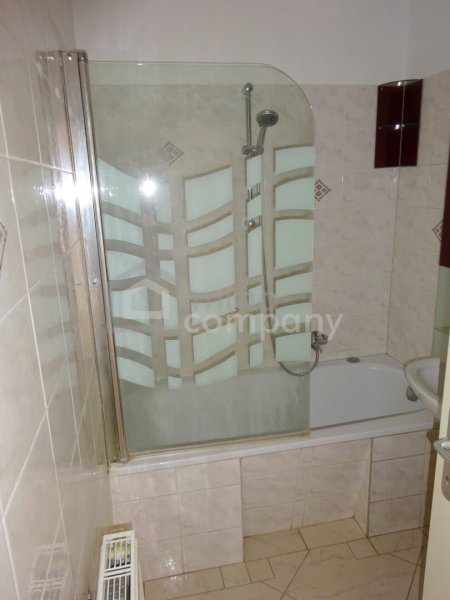 Helle 3-Zimmer-Wohnung mit großer Terrasse in Langenzersdorf! Miete 1490.- inkl. WW& HZ!!!