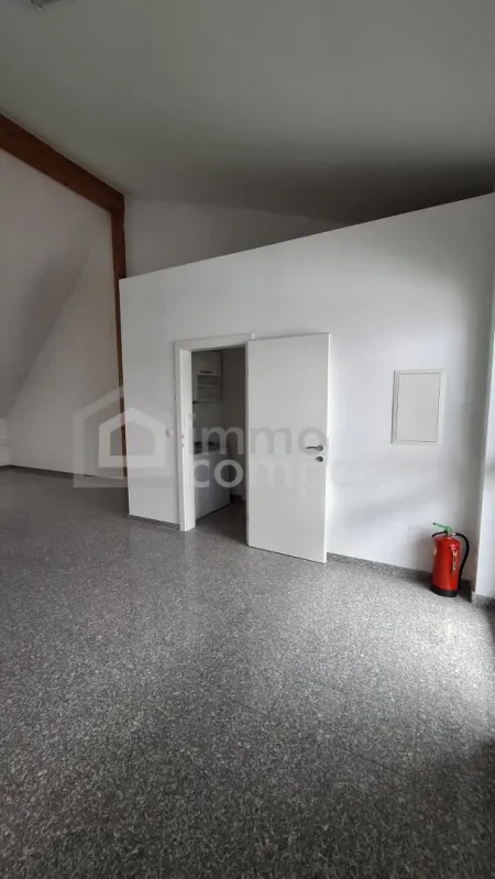 Geschäftslokal / Büro / Studio zu vermieten! - Bild