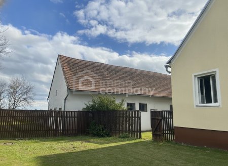 Schöner Hof - gute Substanz - Grundzukauf möglich