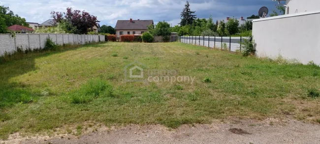 2231 Strasshof BAUGRUND am WALDRAND - Titelbild