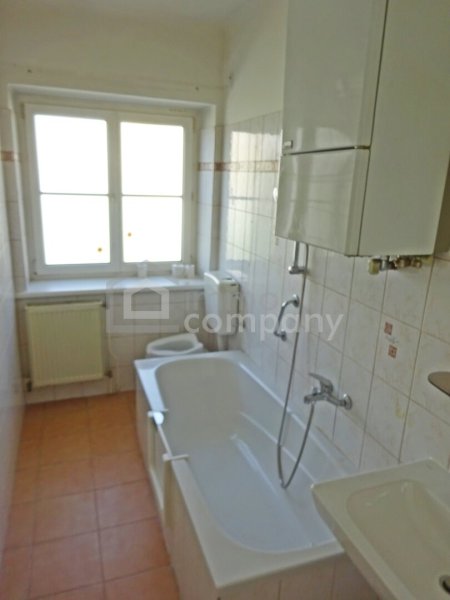 2 Zimmer- Wohnung in Korneuburg- ihre Renovierung, ihr Stil!