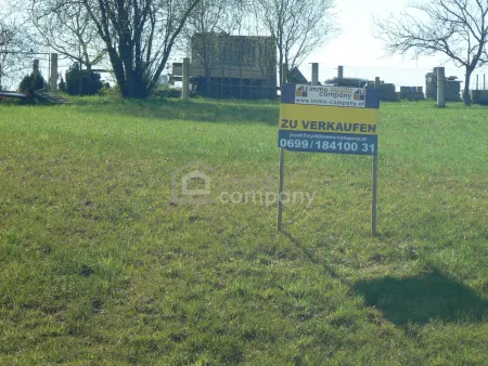 Traumhaftes Baugrundstück in Blindenmarkt: 857 m² mit herrlichem Bergblick! 75.000 €