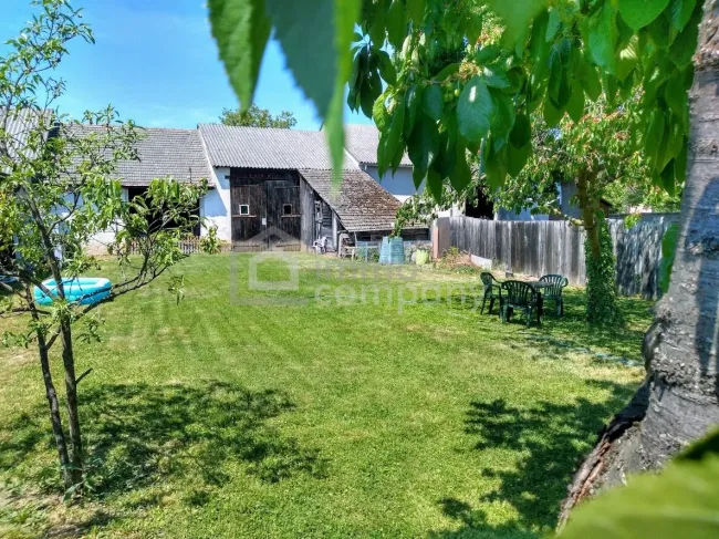 Idyllischer Streckhof mitten im Thermenort: Mit vielen Nutzungsmöglichkeiten! - Titelbild