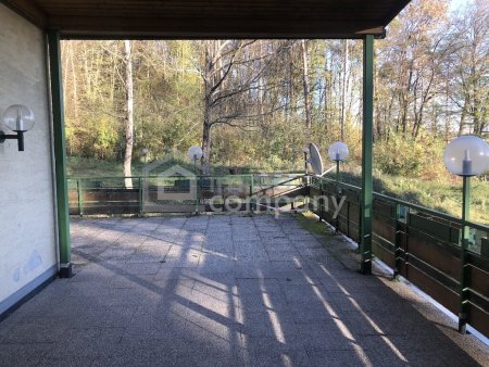 Ehemaliges Hotel in Thermennähe wartet auf Wiederbelebung durch Sie