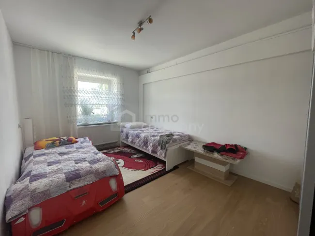Renoviertes Haus wartet auf SIE - mit uneinsichtigem gepflegten Garten - Bild