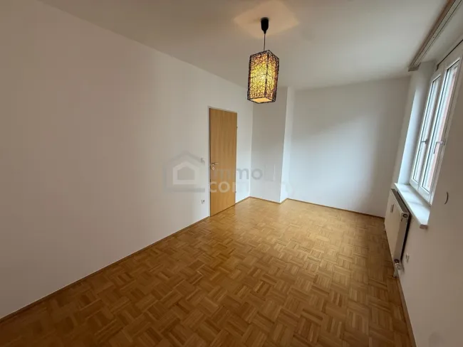 Bestlage mit Seltenheitswert - stilvolle 2-Zimmer-Wohnung nahe Hauptplatz - Bild