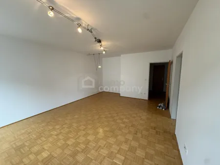 Bestlage mit Seltenheitswert - stilvolle 2-Zimmer-Wohnung nahe Hauptplatz