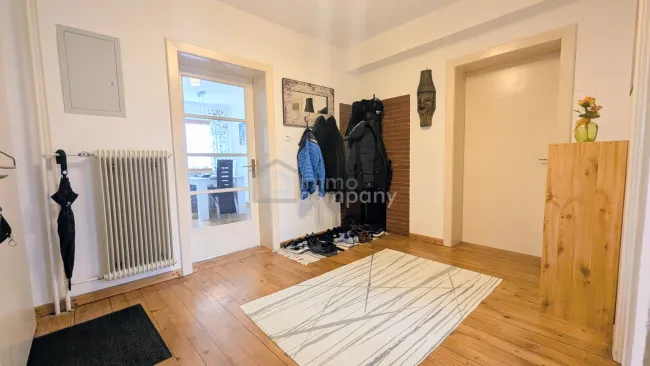 Vorraum / Garderobe