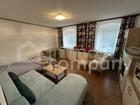 Gemütliches Haus in Burgschleinitz: 3 Zimmer, Garten für 125.000 €! - Titelbild
