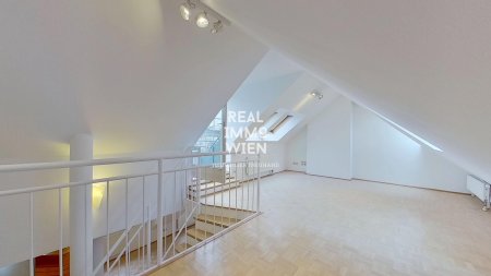 Luxuriöse Maisonette mit Dachterrasse Nähe Schottentor