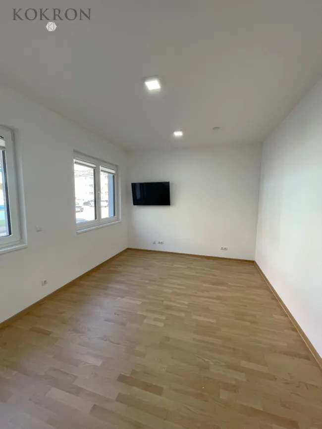 Neuwertige 3-Zi-Wohnung mit Fußbodenheizung/-Kühlung und Wohnküche - Bild