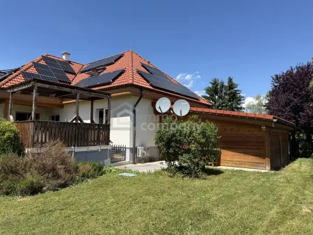 Wohnen mit Weitblick – gepflegtes Einfamilienhaus mit Wellnessbereich, Photovoltaik und 1.268 m² Grundstück