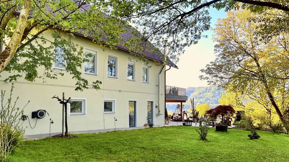 Exklusiver Landsitz für Pferdeliebhaber - Bild
