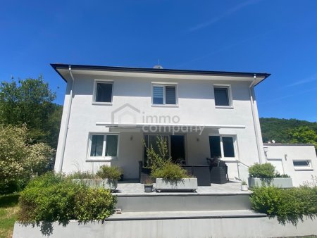 Außergewöhnlich großzügige Zimmer & perfekte Raumaufteilung beim Wienerwald!
