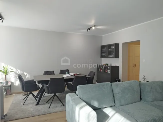 großes Wohnzimmer