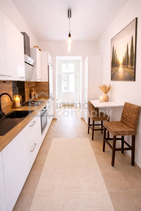 Einzigartige 3-Zimmer-Wohnung mit traumhafter Aussicht und Terrasse! U4, U6 und Schnellbahn