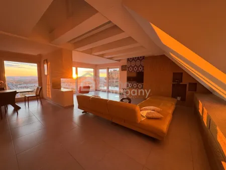 BUDAPEST’S FINEST | SKY PENTHOUSE-VILLA | 60 m² PANORAMA-TERRASSE | ULTRA-LUXUS IN DEN BUDA HILLS