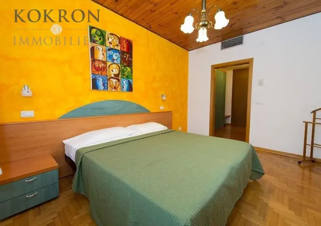 HOTEL/RESTAURANT MIT PRIVAT-RESIDENZ - Bild