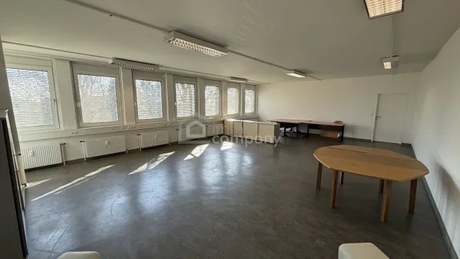 Office Überblick Wandseite