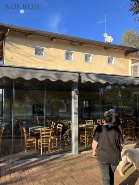GASTRO UND MANSARDENWOHNUNG IN ALLEINLAGE