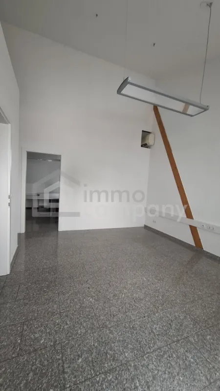 Geschäftslokal / Büro / Studio zu vermieten! - Titelbild
