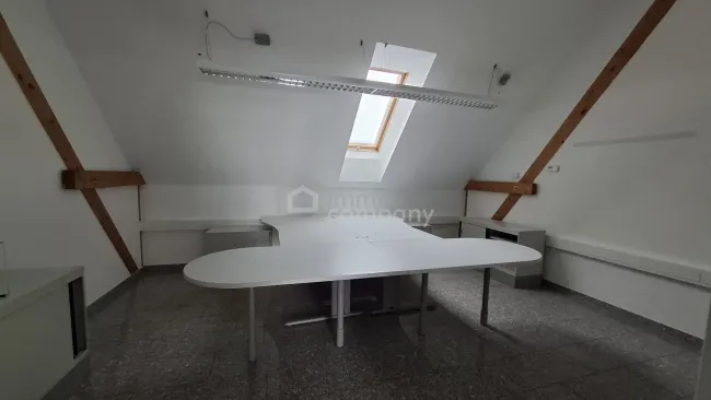 Geschäftslokal / Büro / Studio zu vermieten! - Bild
