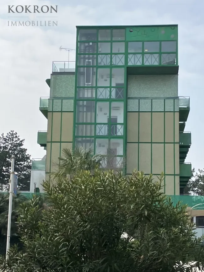 3* HOTEL IN LIGNANO PINETA IN PINIENHAIN 150m ZUM MEER 5% RENDITE - Bild
