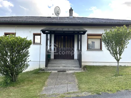 Schöner Bungalow mit guter Verkehrsanbindung nahe Heiligenkreuz