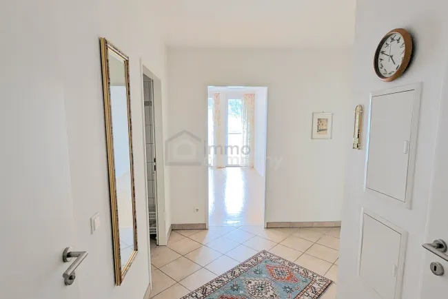 Exklusive 2-Zimmer-Wohnung mit Balkon und Stellplatz in Salzburg - Modern, geräumig und perfekt gelegen! - Titelbild