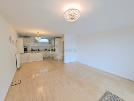 Exklusive 2-Zimmer-Wohnung mit Balkon und Stellplatz in Salzburg - Modern, geräumig und perfekt gelegen!
