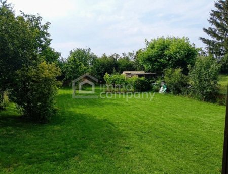 Herrliches Anwesen mit großem Garten!