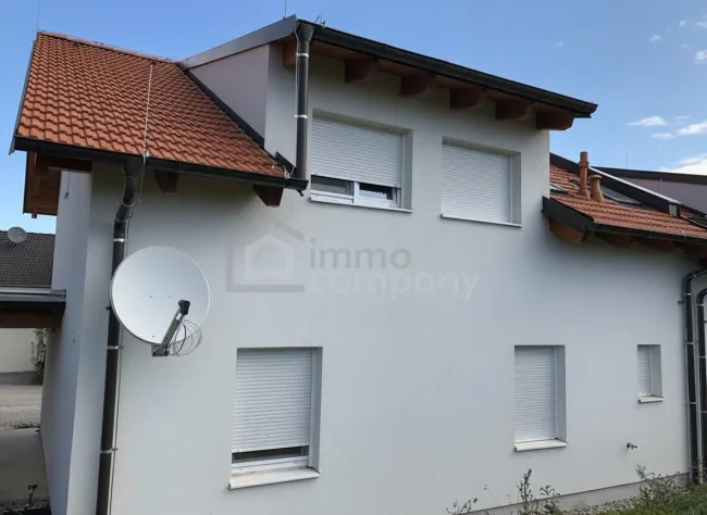 Neuwertige Doppelhaushälfte in Haschendorf – Ihr Traumhaus mit Garten und Balkon! - Bild