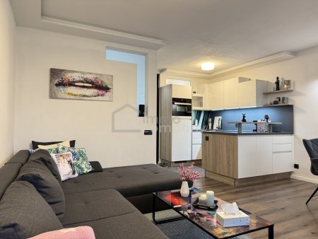 Eigentumswohnung Altmünster am Traunsee – 51 m², Garten & Seeblick. Hochwertig Renoviert.