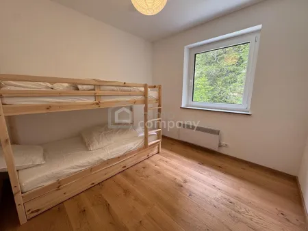 Umfassend sanierte 3-Zimmer-Ferienwohnung direkt im Skigebiet Lachtal – nur 270 m zur Talstation